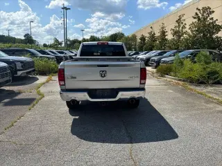 Ram 1500 2017 4x4 Big Horn, cuatro puertas Quad Cab, 6.3 pies SB, camión