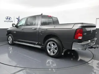 Ram 1500 2017 4x2 Lone Star 4p Crew Cab 5.5 ft. SB Pickup