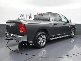 Ram 1500 2017 4x2 Lone Star 4p Crew Cab 5.5 ft. SB Pickup