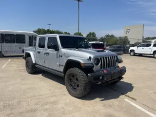 Jeep Gladiator 2023 4x4 Mojave 4p Cabina Extendida de Tripulación 5.0 pies SB