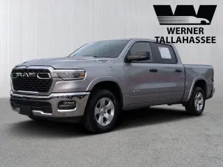 Ram 1500 2025 4x4 Big Horn cabina crew 4 puertas pickup 5.6 pies