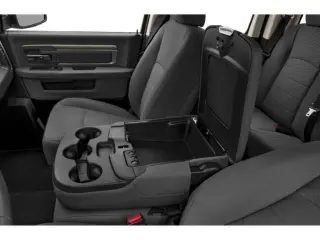 Ram 1500 Classic 2019 4x4 Warlock 4dr Quad Cab 6.3 ft. SB Pickup