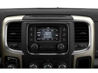 Ram 1500 Classic 2019 4x4 Warlock 4dr Quad Cab 6.3 ft. SB Pickup