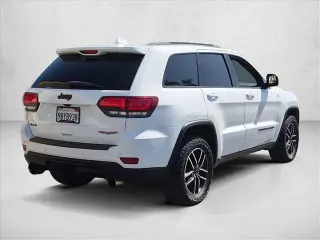 Jeep Grand Cherokee 2019 4x4 Trailhawk 4dr SUV