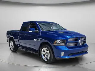 Ram 1500 2017 4x2 Sport 4dr Quad Cab 6.3 pies SB Pick Up