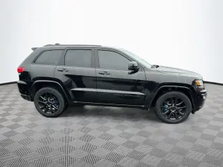 Jeep Grand Cherokee 2018 4x2 Laredo 4p SUV