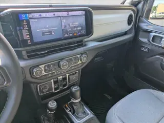 Jeep Wrangler 2024 4x4 Sport 4dr SUV