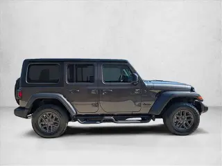 Jeep Wrangler 2024 4x4 Sport 4dr SUV