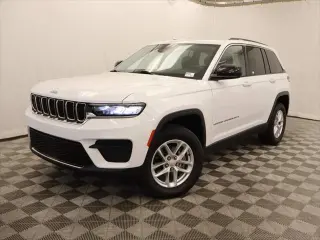Jeep Grand Cherokee 2023 4x2 Laredo 4dr SUV