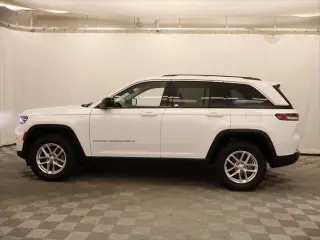 Jeep Grand Cherokee 2023 4x2 Laredo 4dr SUV