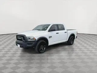 Ram 1500 Classic 2024 4x2 Warlock 4dr Crew Cab 5.5 ft. SB Pickup