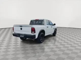 Ram 1500 Classic 2024 4x2 Warlock 4dr Crew Cab 5.5 ft. SB Pickup