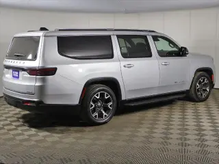 Jeep Wagoneer L 2024 4x4 Serie III 4p SUV