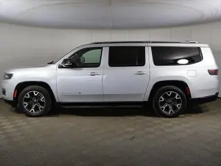 Jeep Wagoneer L 2024 4x4 Serie III 4p SUV