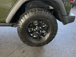 Jeep Wrangler 2024 4x4 Willys 4xe 4p SUV