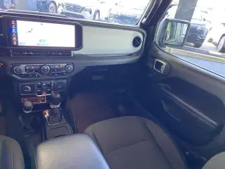 Jeep Wrangler 2024 4x4 Willys 4xe 4p SUV