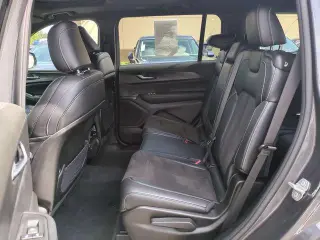 Jeep Grand Cherokee L 2023 4x4 Altitude SUV de 4 puertas