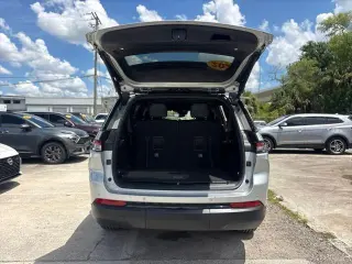 Jeep Grand Cherokee L 2024 4x4 Altitude 4p SUV
