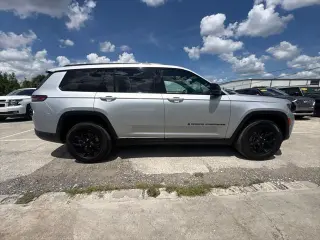 Jeep Grand Cherokee L 2024 4x4 Altitude 4p SUV
