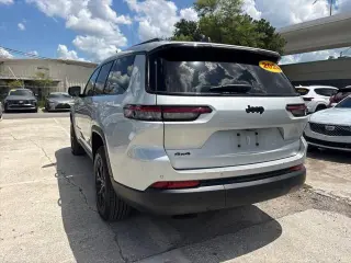 Jeep Grand Cherokee L 2024 4x4 Altitude 4p SUV