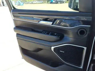 Jeep Wagoneer 2022 4x4 Serie III 4p SUV