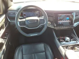 Jeep Wagoneer 2022 4x4 Serie III 4p SUV