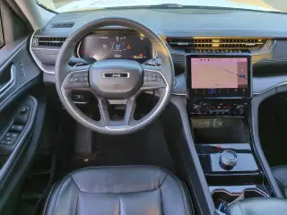 Jeep Grand Cherokee L 2023 4x2 Limited 4 puertas SUV