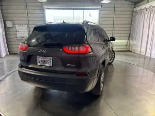 Jeep Cherokee 2019 Latitude Plus 4dr SUV