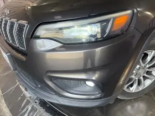 Jeep Cherokee 2019 Latitude Plus 4dr SUV