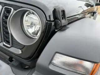 Jeep Wrangler 2025 4x4 Sport 4p SUV