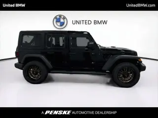 Jeep Wrangler Indefinido 2022 4x4 Deporte 4p SUV