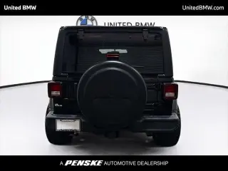 Jeep Wrangler Indefinido 2022 4x4 Deporte 4p SUV
