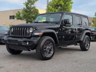 Jeep Wrangler 2024 4x4 Sport SUV 4 puertas
