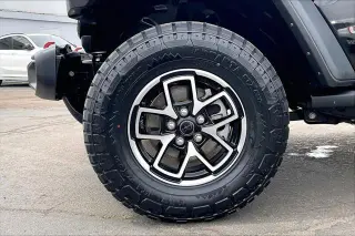 Jeep Wrangler 2025 4x4 Rubicon 4dr SUV