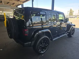 Jeep Wrangler Unlimited 2021 4x4 Sahara 4xe 4p SUV
