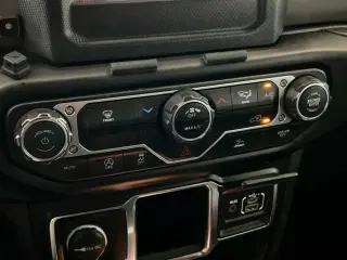 Jeep Wrangler Unlimited 2022 4x4 Sport 4p SUV