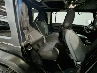 Jeep Wrangler Unlimited 2022 4x4 Sport 4p SUV