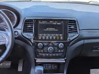 Jeep Grand Cherokee 2021 4x2 Laredo X 4p SUV