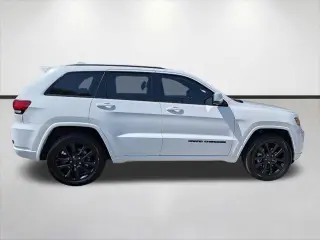 Jeep Grand Cherokee 2021 4x2 Laredo X 4p SUV