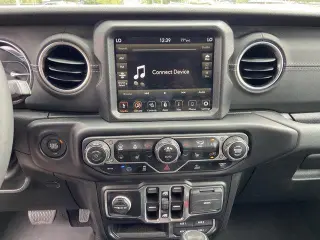 Jeep Wrangler 2023 4x4 Sahara 4xe SUV de 4 puertas
