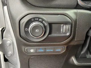 Jeep Wrangler 2023 4x4 Sahara 4xe SUV de 4 puertas