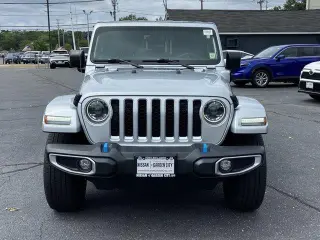 Jeep Wrangler 2023 4x4 Sahara 4xe SUV de 4 puertas