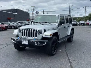 Jeep Wrangler 2023 4x4 Sahara 4xe SUV de 4 puertas