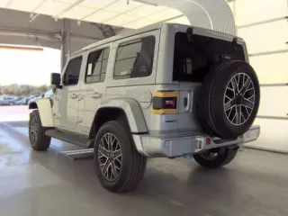 Jeep Wrangler Unlimited 2022 4x4 Sahara 4xe 4dr SUV