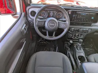 Jeep Wrangler 2024 4x4 Sport 4dr SUV