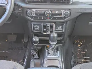 Jeep Wrangler 2024 4x4 Sport 4dr SUV