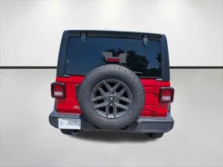 Jeep Wrangler 2024 4x4 Sport 4dr SUV