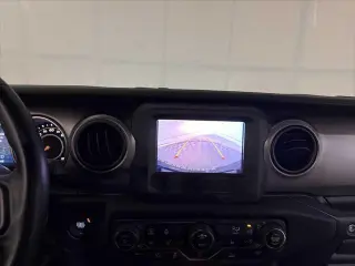 Jeep Wrangler 2021 4x4 Willys SUV de 2 puertas