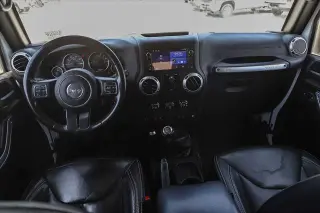 Jeep Wrangler Unlimited 2017 4x4 Sahara 4dr SUV