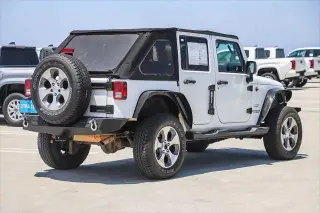 Jeep Wrangler Unlimited 2017 4x4 Sahara 4dr SUV